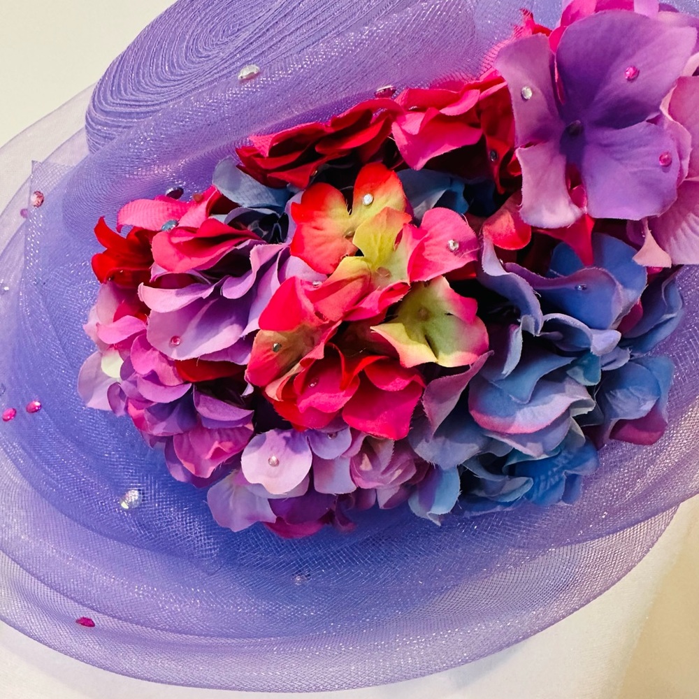 Custom Derby - Picture 5 of 7